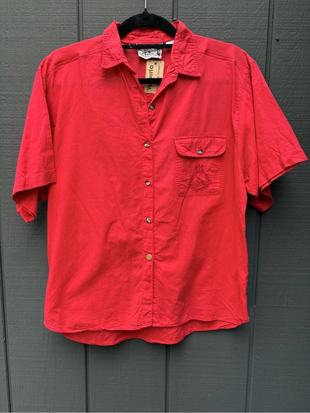 Vintage Short-Sleeve Red Button-Up Shirt with Emblem Pocket Sz L